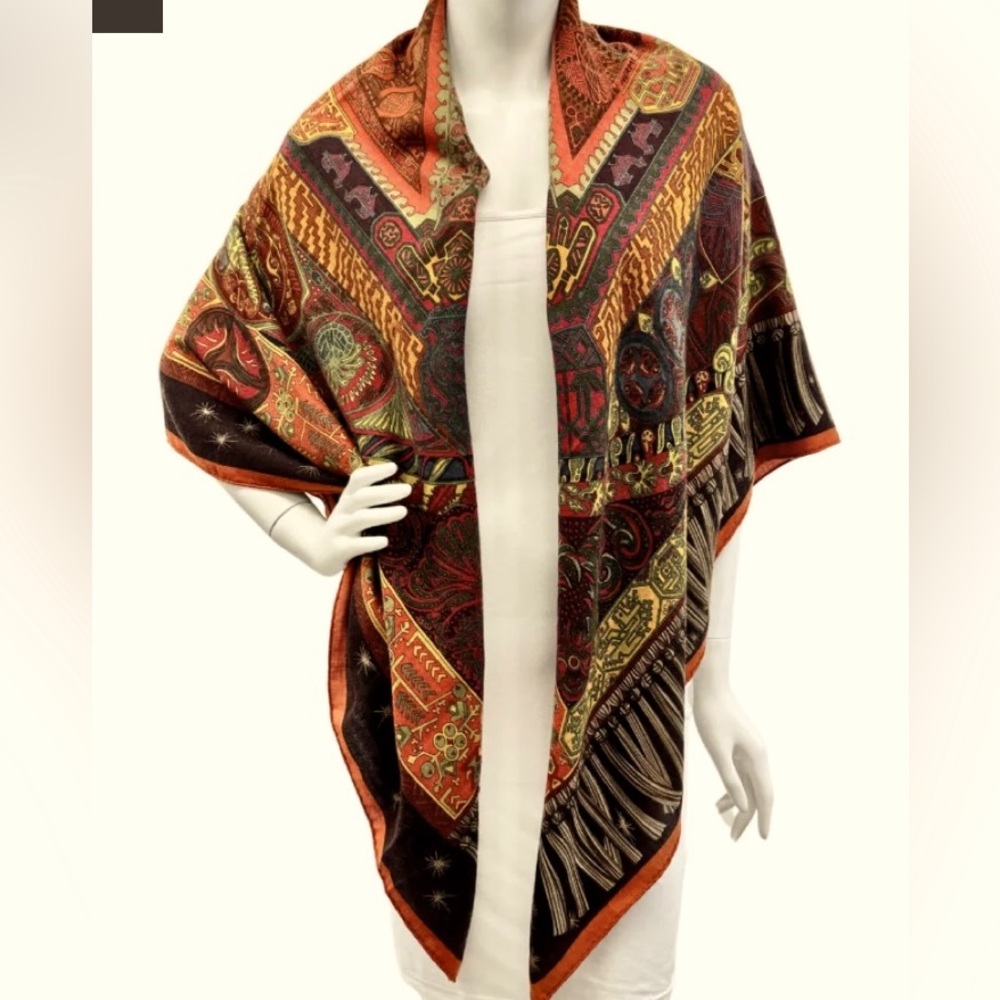 Hermes "Sur Un Tapis
Volant" Shawl